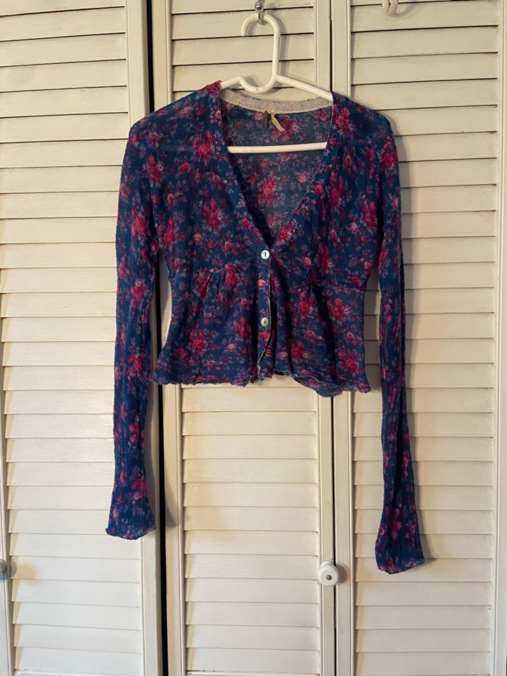 Women’s Floral Cropped Cardigan - Blue & Pink